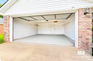 122 Oakwood Ave, Fairhope, AL 36532 - Photo 4
