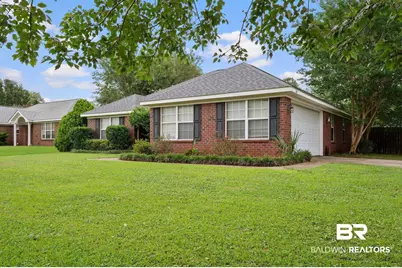 163 Oakwood Avenue, Fairhope, AL 36532 - Photo 2