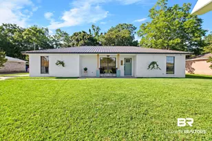 524 W Ariel Ave, Foley, AL 36535 - Photo 1