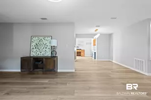 524 W Ariel Ave, Foley, AL 36535 - Photo 8