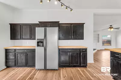 274 S Wren Lane, Robertsdale, AL 36567 - Photo 8