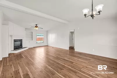 274 S Wren Lane, Robertsdale, AL 36567 - Photo 12