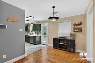 7009 Esther St, Pensacola, FL 32506 - Photo 8