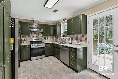 7009 Esther Street, Pensacola, FL 32506 - Photo 10