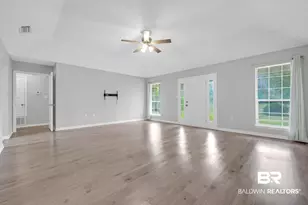 517 E Michigan Ave, Foley, AL 36535 - Photo 6