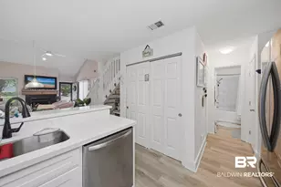 389 Clubhouse Dr, Gulf Shores, AL 36542 - Photo 10