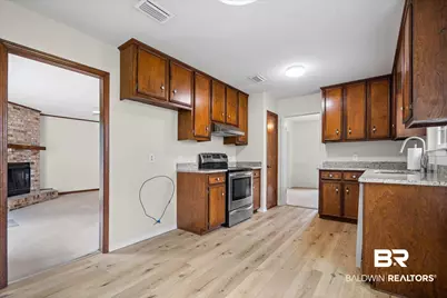 7020 S Woodlea Drive, Mobile, AL 36695 - Photo 6