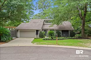 4 Leslie Ct, Fairhope, AL 36532 - Photo 1