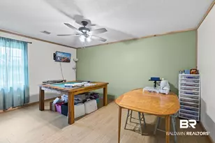 1011 N Pine St, Foley, AL 36535 - Photo 4
