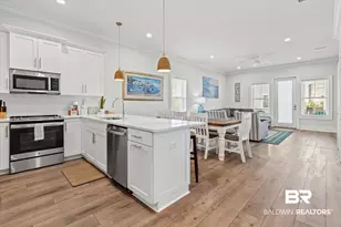 115 W 10th St, Gulf Shores, AL 36545 - Photo 10