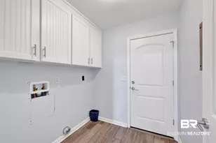 5466 N Shore Rd, Pensacola, FL 32507 - Photo 30