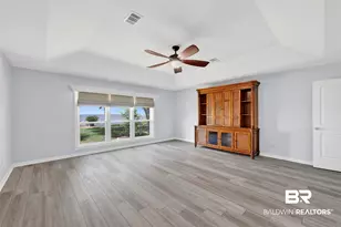 5466 N Shore Rd, Pensacola, FL 32507 - Photo 20