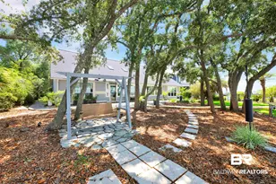 5466 N Shore Rd, Pensacola, FL 32507 - Photo 10