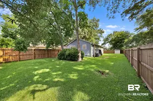 26010 Hunter Ln, Daphne, AL 36526 - Photo 2
