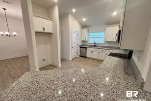 616 Mayflower Dr, Foley, AL 36535 - Photo 6
