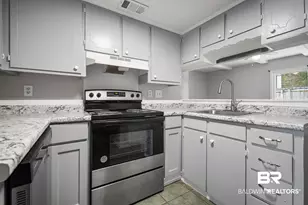 4017 Cottage Hill Rd, Mobile, AL 36609 - Photo 4