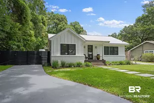 371 Pecan Ave, Fairhope, AL 36532 - Photo 2