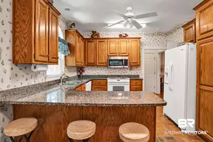 16 St Charles Pl, Daphne, AL 36526 - Photo 10