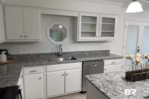 104 Crestview Cir, Daphne, AL 36526 - Photo 10