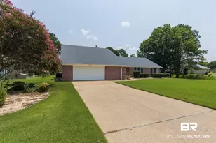 9230 Clubhouse Dr, Foley, AL 36535 - Photo 2