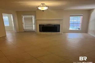 118 E Sara Ave, Spanish Fort, AL 36527 - Photo 2