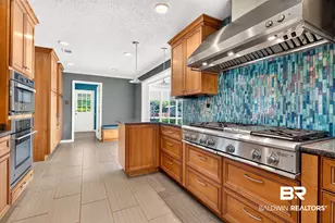 1251 Spring Valley Dr, Mobile, AL 36693 - Photo 14