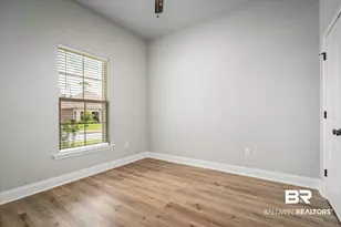 950 Gibson Ct, Foley, AL 36535 - Photo 12