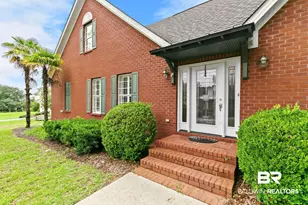 207 Perdido Ave, Fairhope, AL 36532 - Photo 2