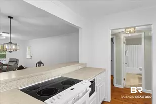 320 Volanta Ave, Fairhope, AL 36532 - Photo 10