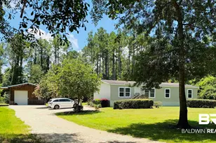 27760 Northcutt Ln, Robertsdale, AL 36567 - Photo 4