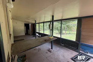 711 Wilshire Rd, Mobile, AL 36609 - Photo 6