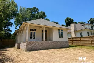 214 Tensaw Ave, Fairhope, AL 36532 - Photo 2