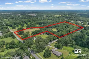 8624 Morphy Ave, Fairhope, AL 36532 - Photo 2
