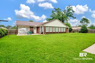 413 W Palm Ave, Foley, AL 36535 - Photo 8