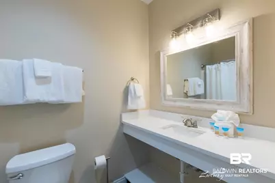 332 W Beach Boulevard, Gulf Shores, AL 36542 - Photo 24