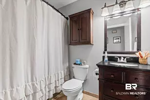 5612 N Vista Bonita Dr, Mobile, AL 36609 - Photo 16