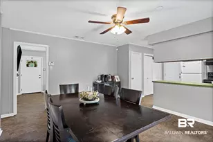 5612 N Vista Bonita Dr, Mobile, AL 36609 - Photo 10