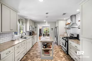 1615 5th St, Daphne, AL 36526 - Photo 6