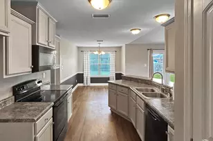 21641 Talbot Ln, Robertsdale, AL 36567 - Photo 2