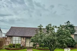 6093 S Highland Circle, Mobile, AL 36608 - Photo 2
