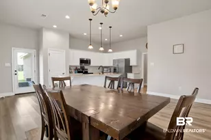 1061 Chloe St, Foley, AL 36535 - Photo 8