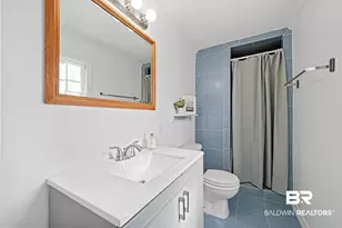 205 Pinehill Dr, Mobile, AL 36606 - Photo 18