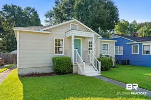 205 Pinehill Dr, Mobile, AL 36606 - Photo 2