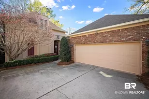 105 N Creek Cir, Fairhope, AL 36532 - Photo 2