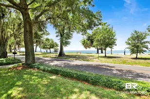 403 S Mobile St, Fairhope, AL 36532 - Photo 12