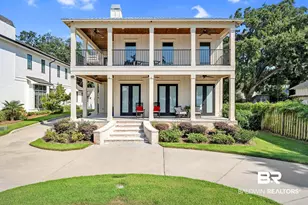 403 S Mobile St, Fairhope, AL 36532 - Photo 1