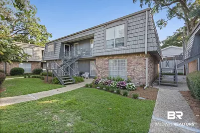 207 S Mobile Street #204, Fairhope, AL 36532 - Photo 1