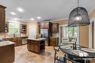 103 N North Creek Circle, Fairhope, AL 36532 - Photo 10