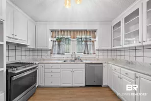 418 Glenwood St, Mobile, AL 36606 - Photo 24