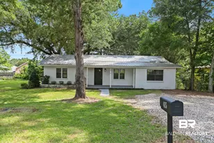 415 Forester Ave, Fairhope, AL 36532 - Photo 4